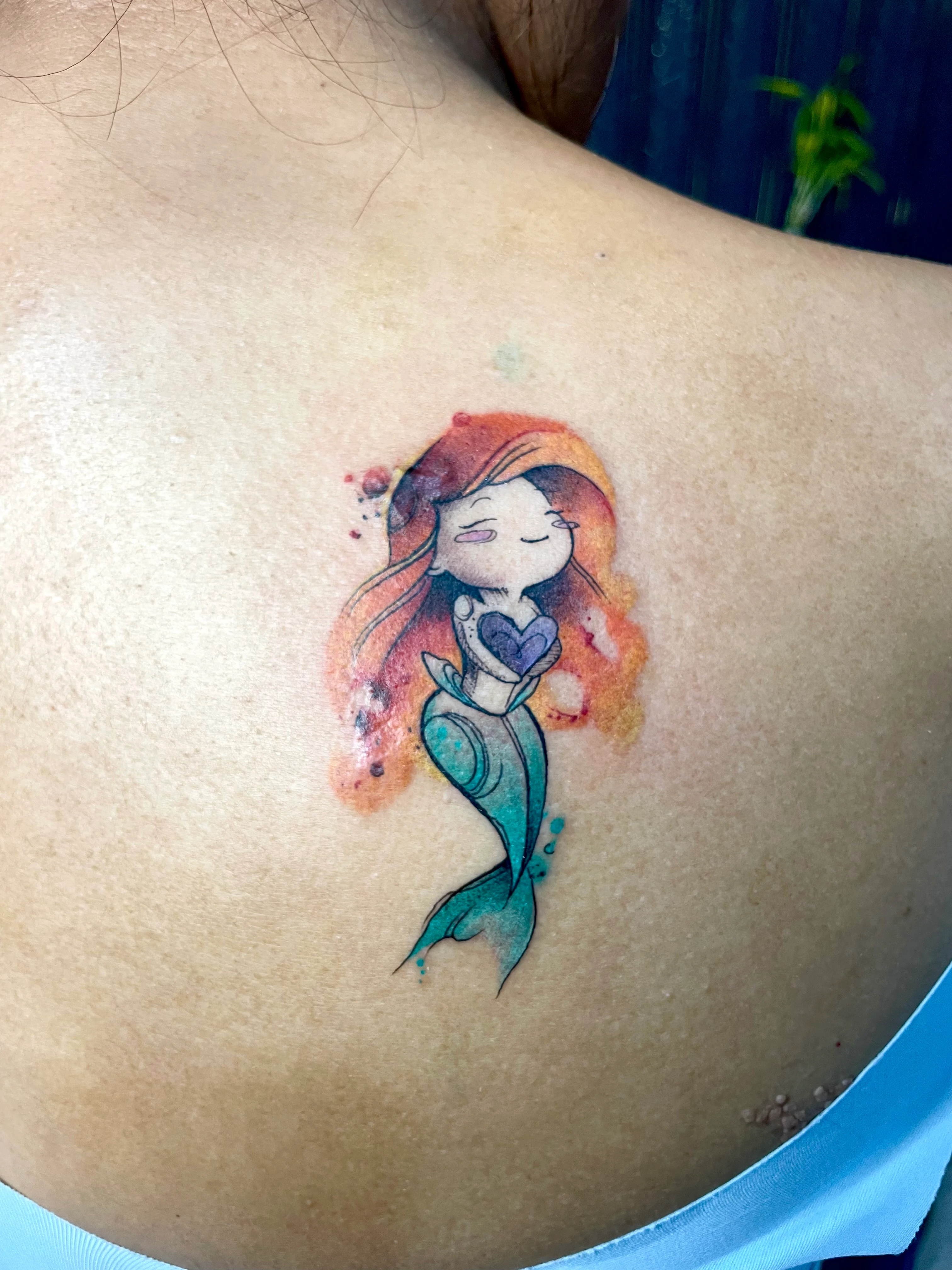 Tatuaje color sombras y contraste Vlad Arts